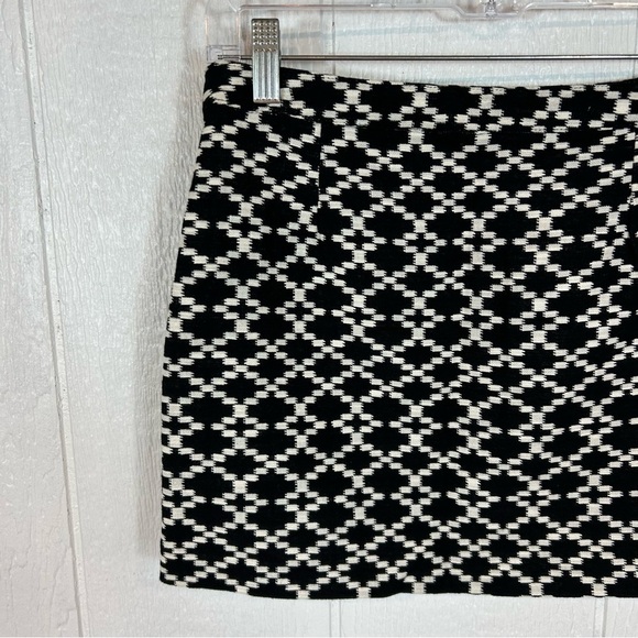 Mango Black and White Mini Skirt Size 2 - Picture 7 of 10